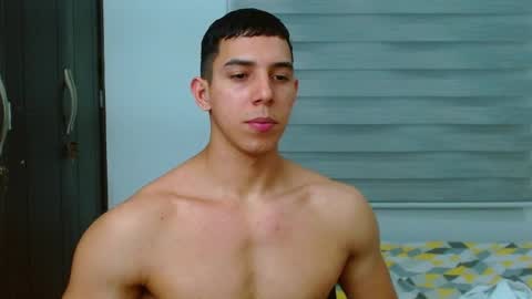 Snapshot of ethan_wright_ chatting on 11/27/25, 04:47 ethan_wright_ online show from 11/27/25, 04:47