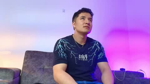 Snapshot of ethanconnor_ chatting on 05/22/26, 12:00 ethanconnor_ online show from 05/22/26, 12:00