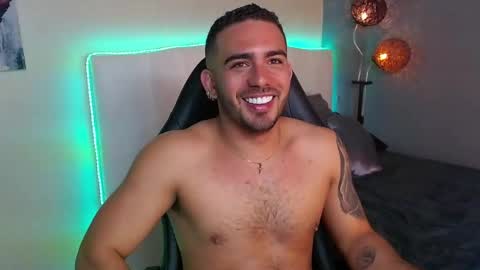Snapshot of ethanhairy chatting on 06/04/26, 10:38 Ethan online show from 06/04/26, 10:38