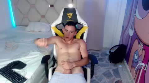 Ethan online show from 03/03/25, 06:15