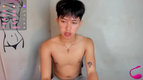 Snapshot of ethereal_blake chatting on 11/28/25, 08:50 BLAKE online show from 11/28/25, 08:50