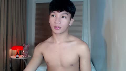 Rey online show from 02/18/26, 05:42