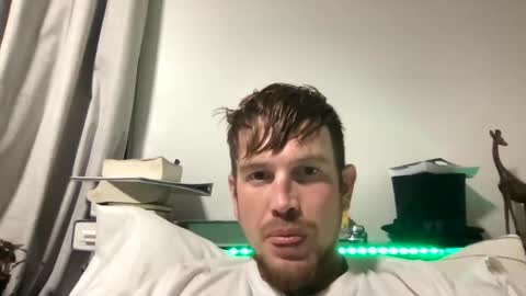 Snapshot of etphonehome369 chatting on 10/12/25, 03:38 etphonehome369 online show from 10/12/25, 03:38