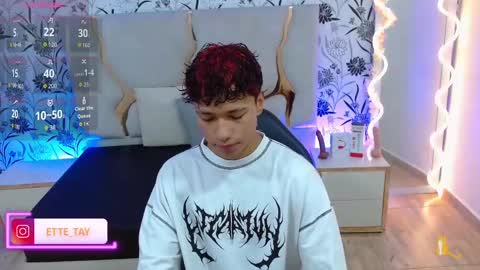 ette online show from 09/29/25, 03:22