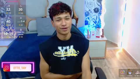 ette online show from 10/01/25, 03:12