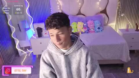 ette online show from 01/08/26, 03:20