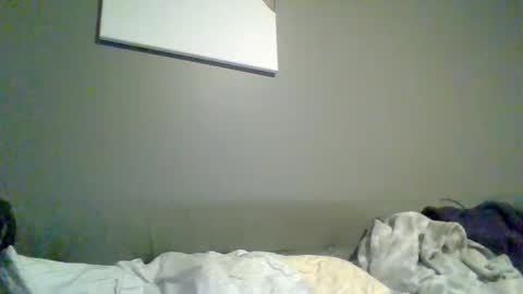 Snapshot of eugar81 chatting on 12/15/25, 08:29 eugar81 online show from 12/15/25, 08:29