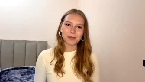 Snapshot of eugenierickel chatting on 05/06/26, 02:33 Alice online show from 05/06/26, 02:33