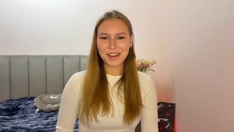 Snapshot of eugenierickel chatting on 05/23/26, 02:21 Alice online show from 05/23/26, 02:21