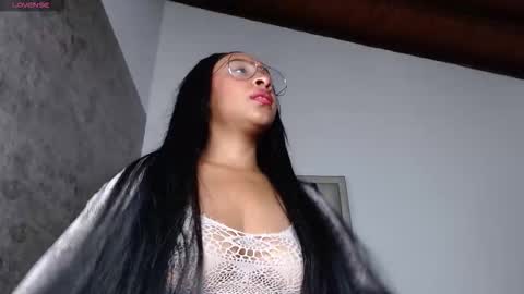 euphoria_06 online show from 12/14/25, 04:29