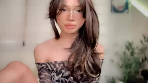 Snapshot of euphoric_goddess chatting on 06/28/26, 04:40 euphoric_goddess online show from 06/28/26, 04:40