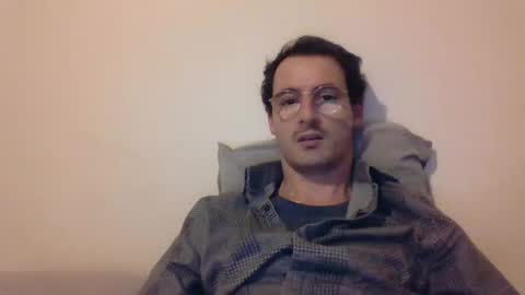 Snapshot of europe_bang chatting on 01/05/25, 01:35 Andrea online show from 01/05/25, 01:35