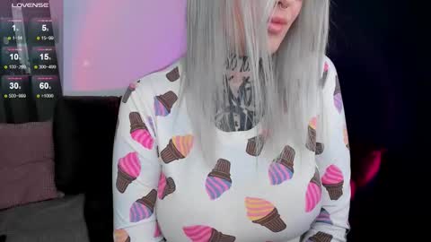 Alxandra online show from 01/14/26, 10:21