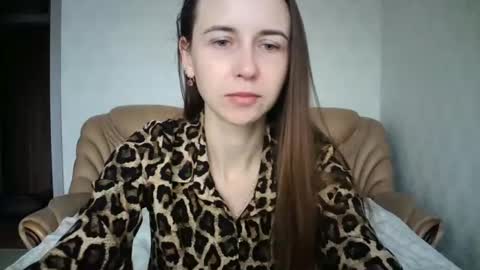 eva00186 online show from 12/12/24, 12:12