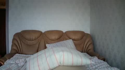 eva00186 online show from 12/16/24, 01:22