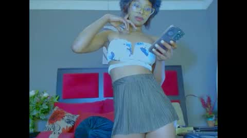 Snapshot of eva4him831 chatting on 09/24/25, 01:09 eva4him831 online show from 09/24/25, 01:09