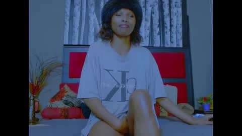 eva4him831 online show from 11/07/25, 09:26