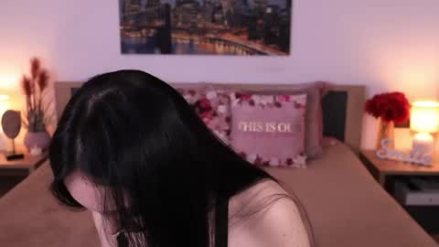Snapshot of eva__si chatting on 05/31/26, 06:42 Eva online show from 05/31/26, 06:42