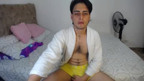 Snapshot of eva_adan19 chatting on 02/11/25, 02:14 eva_adan19 online show from 02/11/25, 02:14