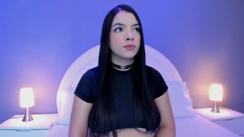Snapshot of eva_bigboobs_ chatting on 01/16/25, 11:37 EVA online show from 01/16/25, 11:37