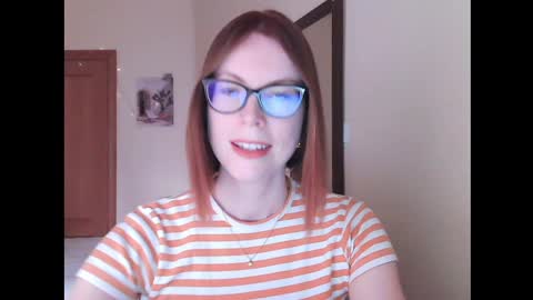 Snapshot of eva_cutesmile chatting on 06/01/26, 07:04 Eva online show from 06/01/26, 07:04