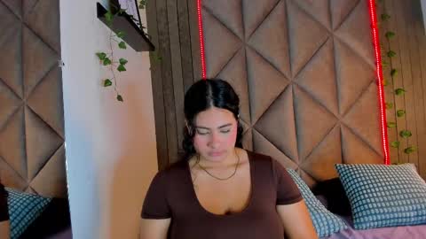 EVA DAEMON  online show from 04/20/26, 11:57