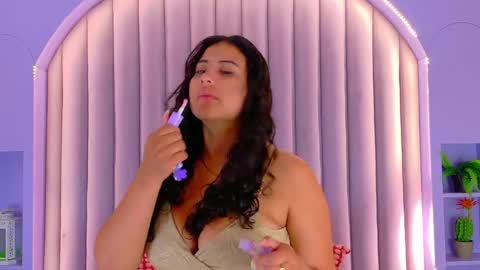 EVA DAEMON  online show from 06/03/26, 11:57