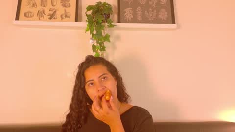 Snapshot of eva_daemon chatting on 07/25/26, 11:52 EVA DAEMON online show from 07/25/26, 11:52
