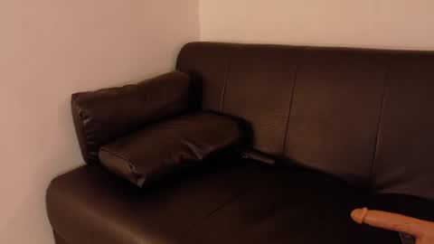 Snapshot of eva_daemon chatting on 07/28/26, 02:13 EVA DAEMON online show from 07/28/26, 02:13