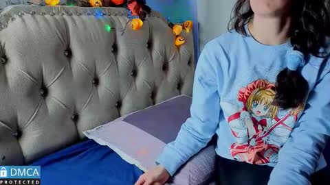 eva delight online show from 10/31/25, 11:11