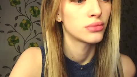 Evvie online show from 05/08/26, 07:46