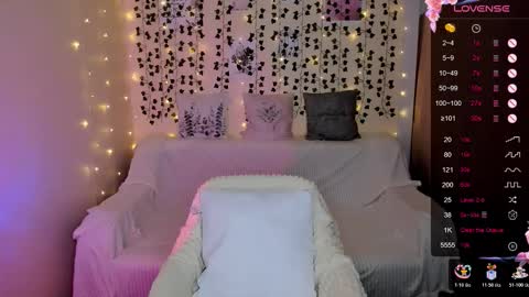 Eva online show from 11/24/25, 02:11