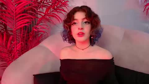 E V A online show from 12/04/25, 08:39