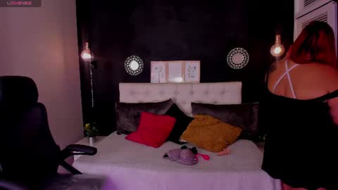 eva_hot_1 online show from 06/11/26, 01:20