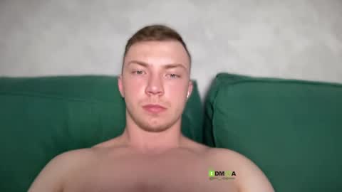 Eva and Iron online show from 04/02/26, 10:51