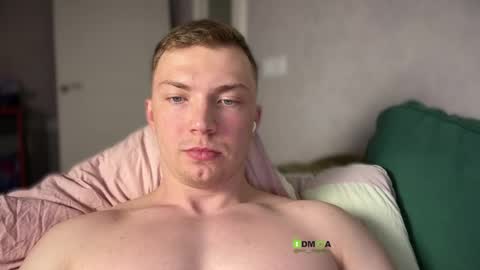 Eva and Iron online show from 04/18/26, 07:58