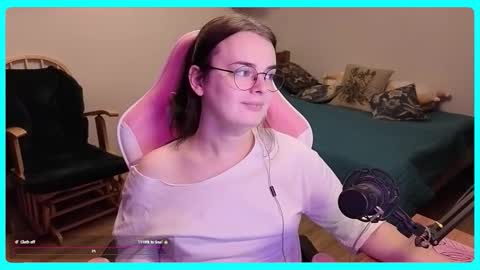 Gamer Katt online show from 10/21/25, 11:22