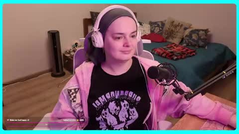 Snapshot of eva_katt chatting on 05/28/26, 12:02 Gamer Katt online show from 05/28/26, 12:02