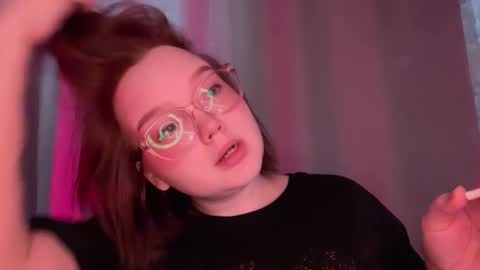 eva_kittenn online show from 11/27/25, 10:50