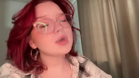 eva_kittenn online show from 04/23/26, 12:26