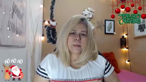 eva_love49 online show from 12/19/25, 12:12