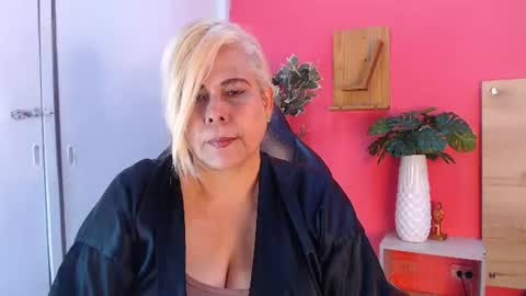eva_love49 online show from 07/13/26, 06:00