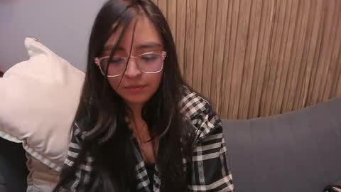 Snapshot of eva_macalliter chatting on 12/04/24, 06:33 Angelinne online show from 12/04/24, 06:33