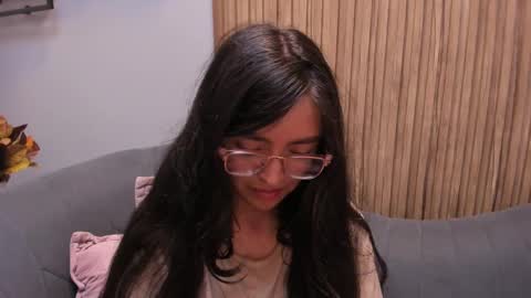 Snapshot of eva_macalliter chatting on 01/04/25, 09:21 Angelinne online show from 01/04/25, 09:21