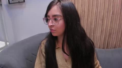 Snapshot of eva_macalliter chatting on 01/22/25, 03:31 Angelinne online show from 01/22/25, 03:31