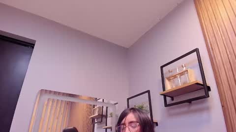 Snapshot of eva_macalliter chatting on 02/02/25, 12:57 Angelinne online show from 02/02/25, 12:57