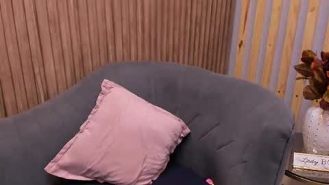 Snapshot of eva_macalliter chatting on 02/08/25, 06:22 Angelinne online show from 02/08/25, 06:22