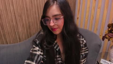 Snapshot of eva_macalliter chatting on 02/20/25, 02:40 Angelinne online show from 02/20/25, 02:40