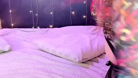 Snapshot of eva_merlin chatting on 03/10/25, 04:57 Eva Merlin online show from 03/10/25, 04:57