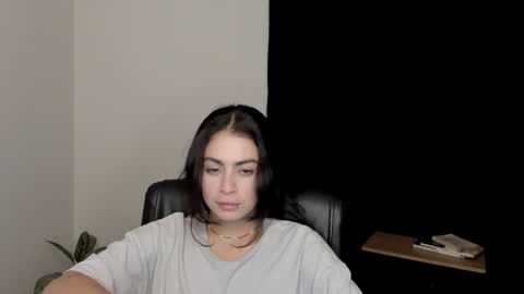 eva_monn online show from 09/08/25, 11:15